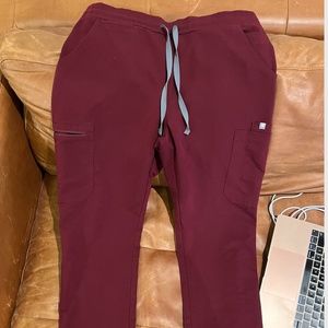 Figs Yola Scrub pants Burgundy size M